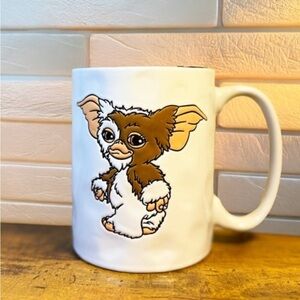NEW Embossed Detail Gizmo Mug From the Movie Gremlins by Silver Buffalo